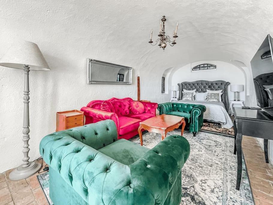 Apartment Brilliant In Chateau Du Chatelard Montreux